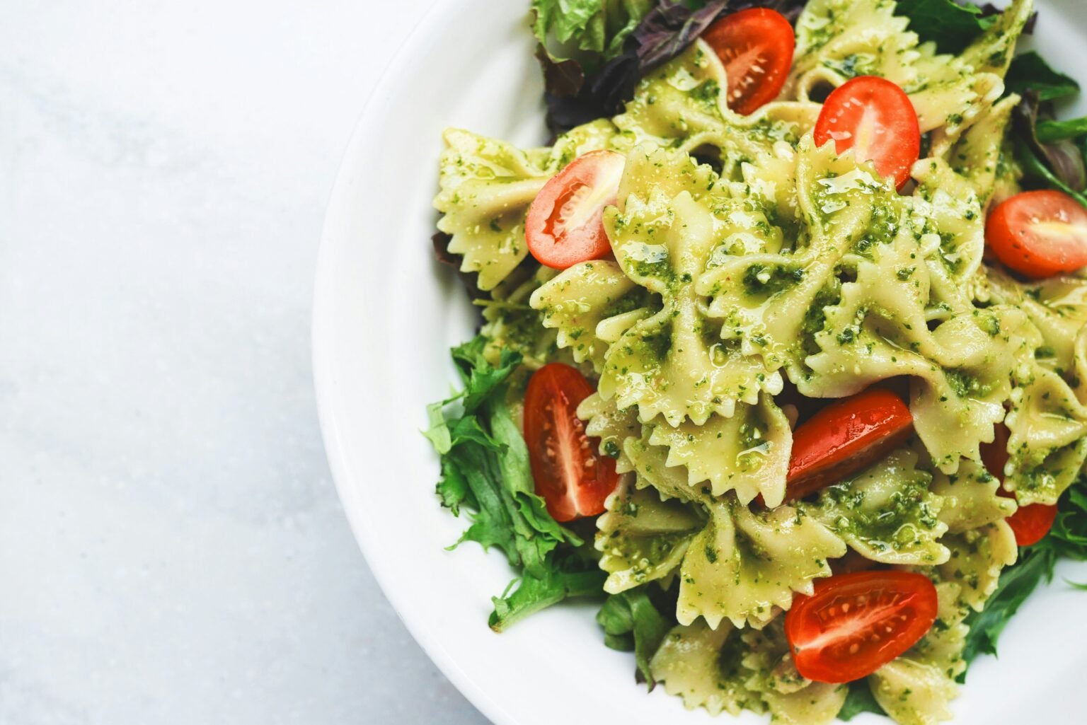 Why Am I Bloated After Eating Healthy? bloated after eating healthy